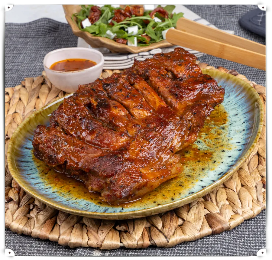 02 Entrecosto à Italiana com salada de rúcula, tomate seco e queijo feta grande copy