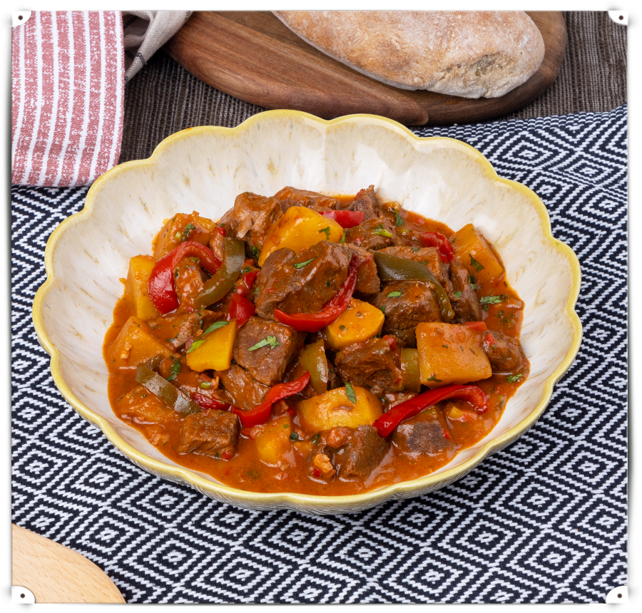 10 Vitela estufada “Herdade Comenda da Igreja”  com batata-doce e pimentos em leite de coco grande