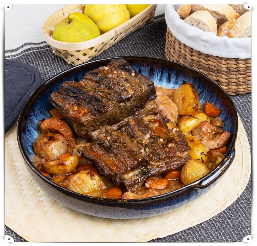 12 Aba s:osso Vitela “Herdade Comenda da Igreja”    no forno com batatinhas e marmelos assados grande copy